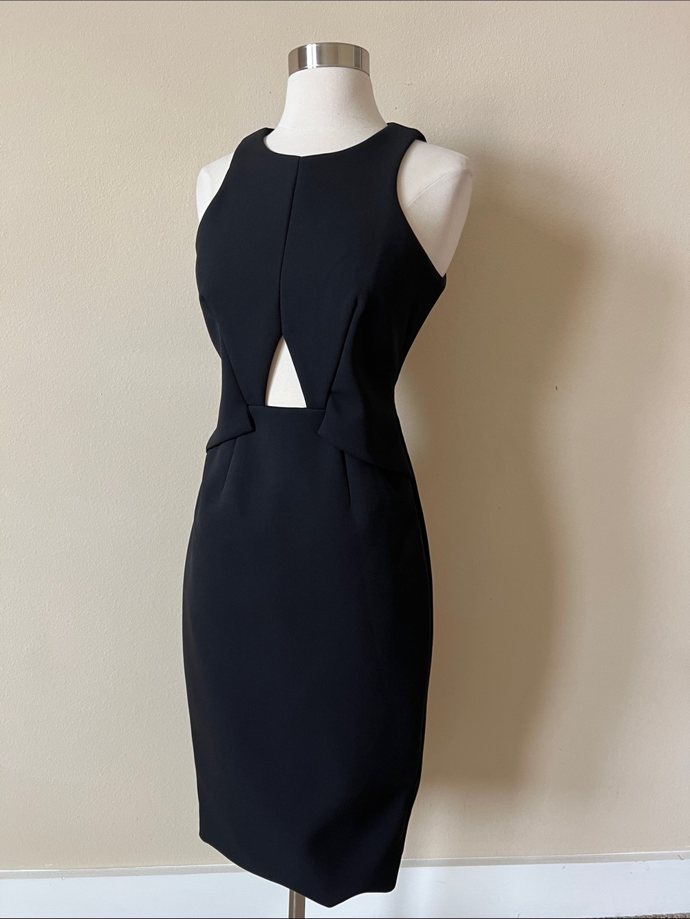 Gianni Bini Sleeveless Black Cutout Sheath Dress